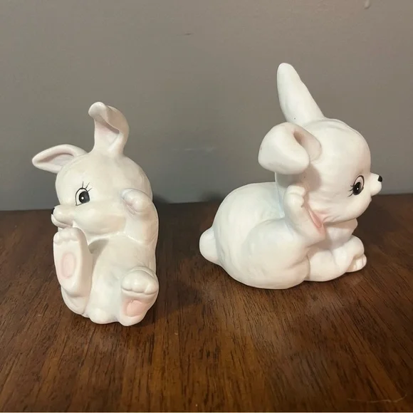Vintage Pair of White Rabbit
Figurines - HOMCO - Easter..1458 - Picture 4 of 11